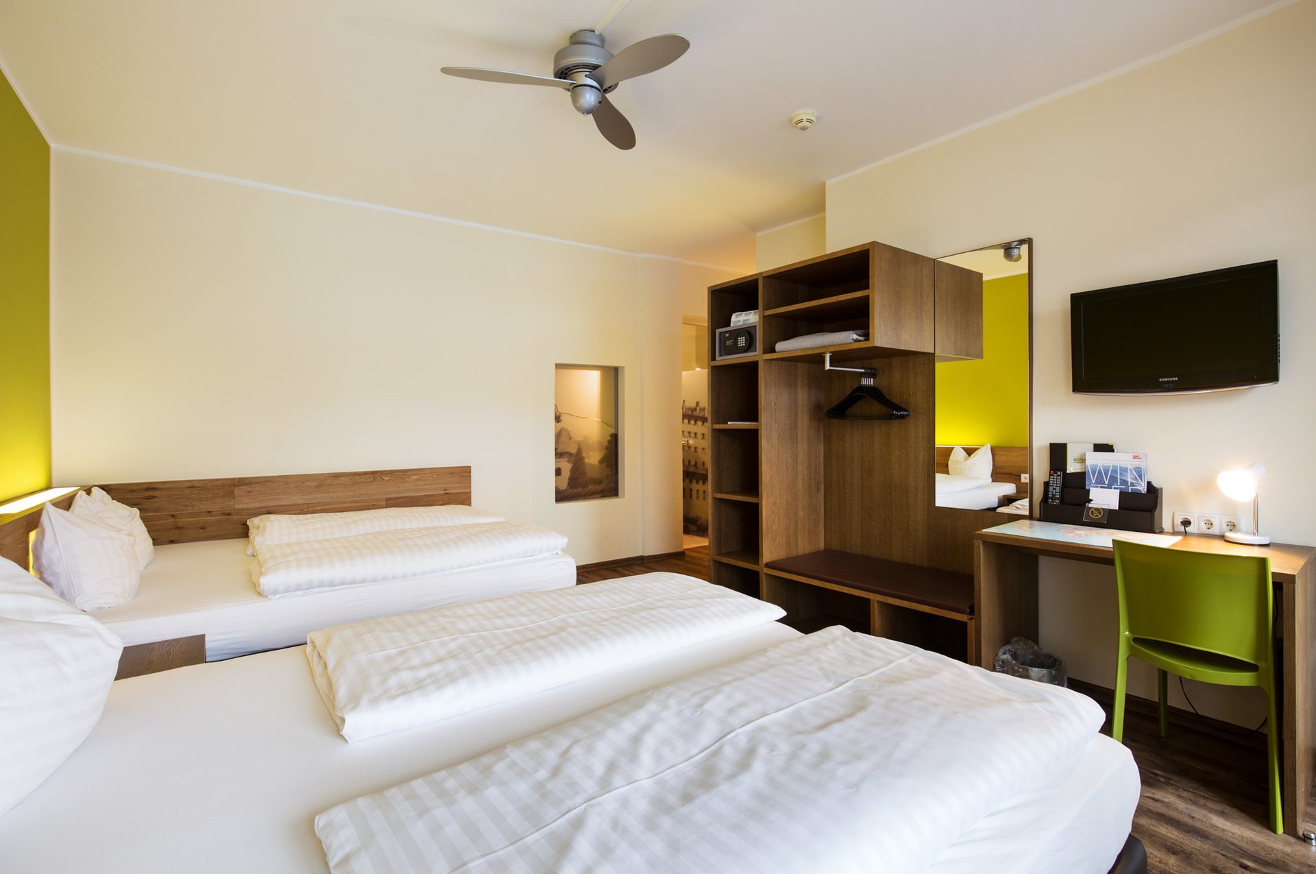 Basic Hotel Innsbruck Dreibett
