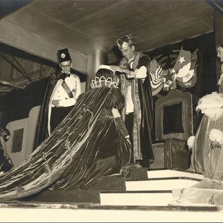 The Crowning Of Sultana Oreuc X Mary Helen Burns By Sultan Yekrut X J.S. Edgar. A Very Young Frank Sheppard Looks On As The Grand Vizier.