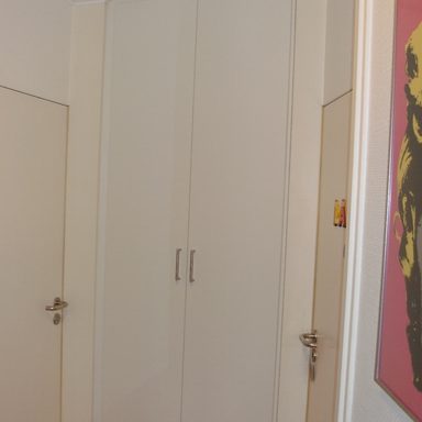 Einbauschrank weiß-glatt 