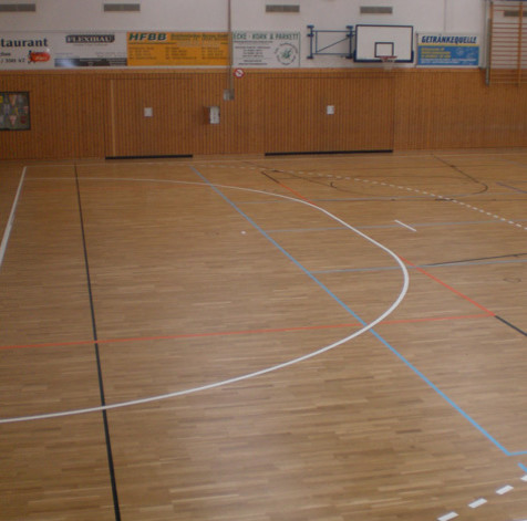 Schleifen und Versiegeln BV: Sporthalle Liebenwalde