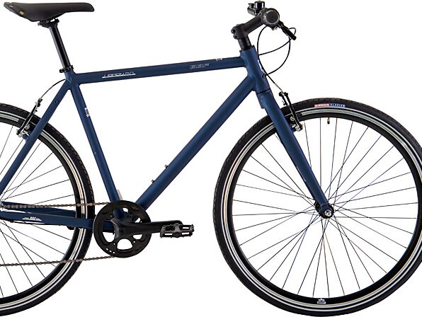 Mit den Urban Bikes von BBF gleiten Sie wie der Wind auf unkomplizierten und leichten Rädern mit agiler Formgebung durch die City. Eine wartungsarme Schaltung, zuverlässige Bremsen und viele weitere Komponenten begleiten Sie zu den aufregendsten und spannendsten Ecken. So können Sie mit dem Rad immer wieder neue Straßen, Gassen und Winkel in Ihrer Stadt entdecken. Preis: 569,-€. Weitere Infos unter: 
<a href="https://bbf.bike/produkte/urbanrider-2.0-1538106">bbf.bike</a>