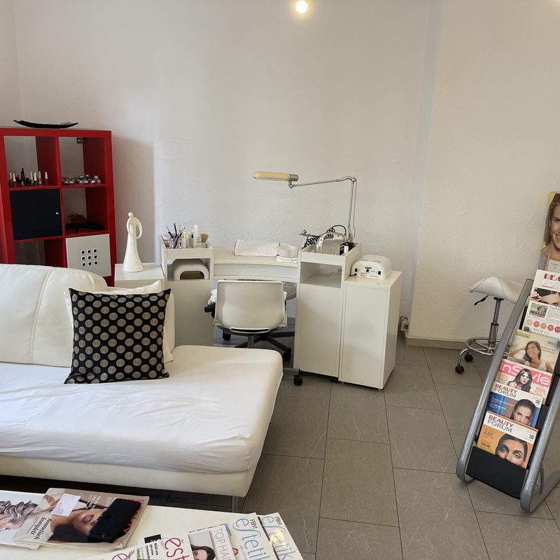 Zuverlässige Haarentfernung Düren Beauty Deluxe