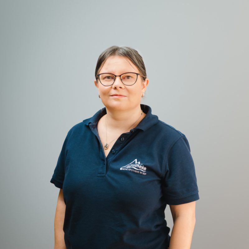 Andrea Savoy | 
Assistentin der Geschäftsführung, Büro
