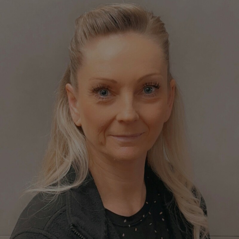 Juliane Meier / deputy front office manager & group reservation