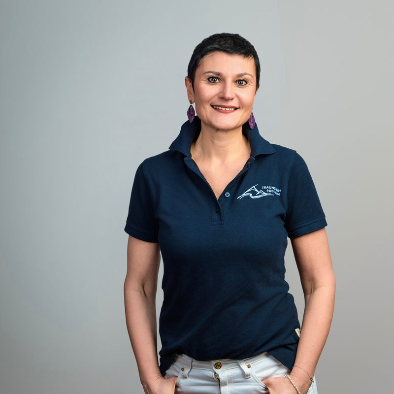 Dr. pharm. MSc. Petrasko Veronika  |
Beratung und Verkauf