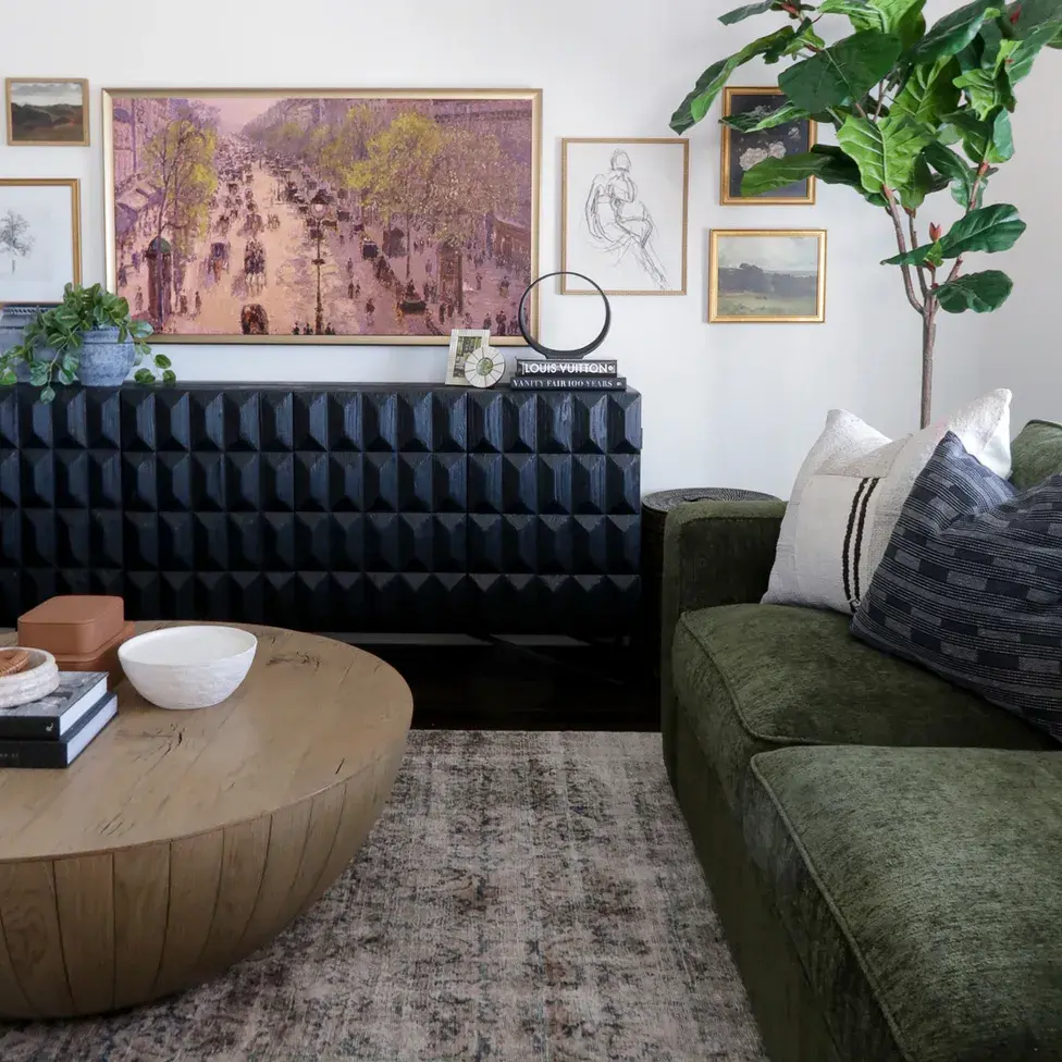 organic modern and earthy interior design for a living room